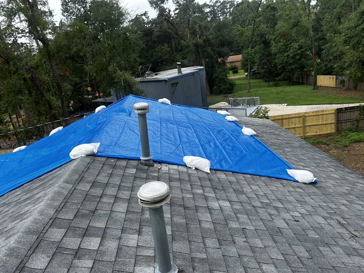 Workers Compensation Exposure in Emergency Roof Tarping Vendor Work